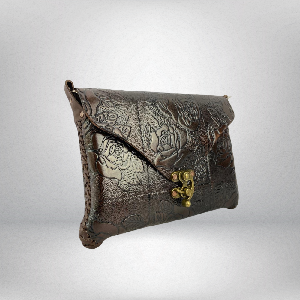 CAMPANA CHOCOLATE CINCELADA