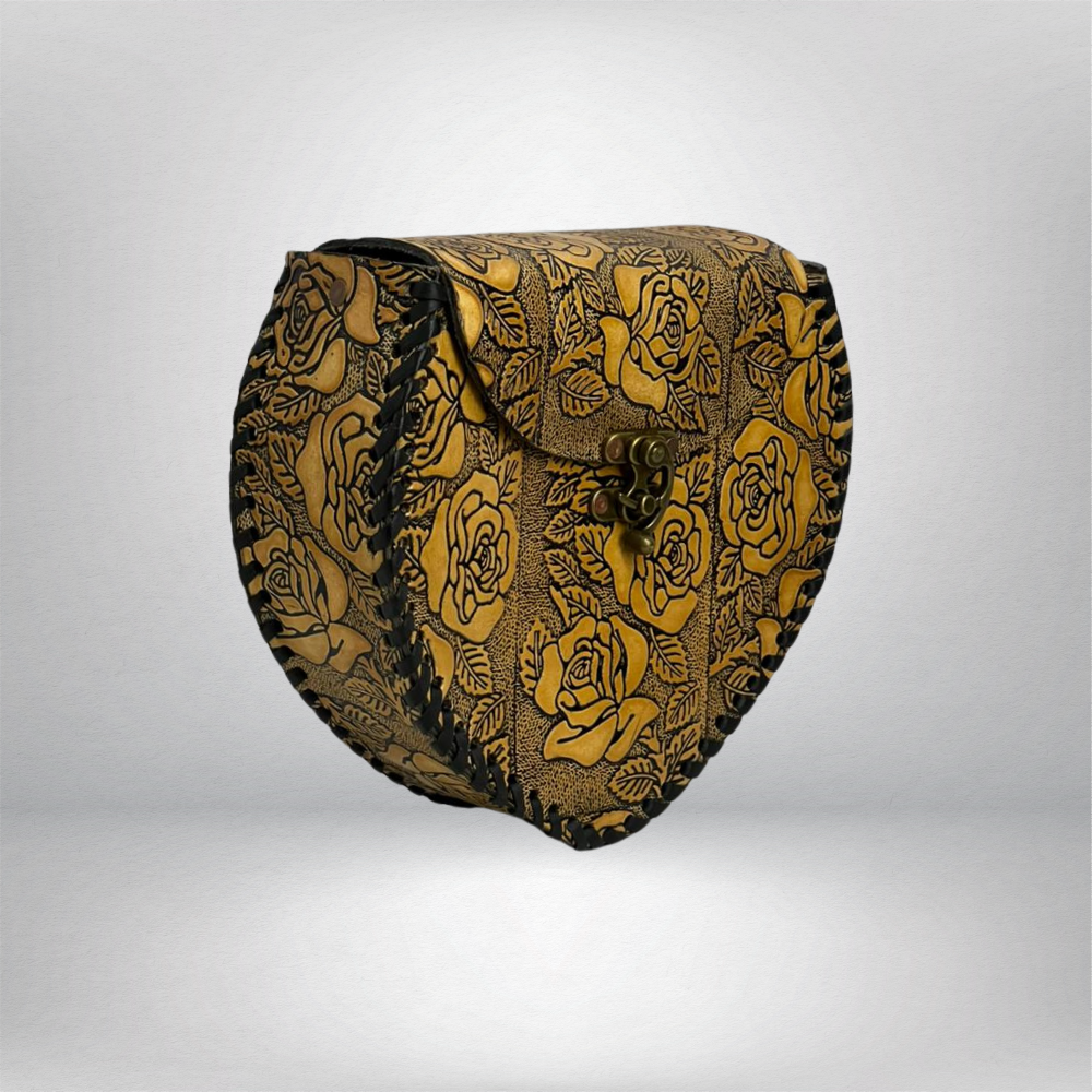 CORAZON CINCELADO AMARILLO ROSAS